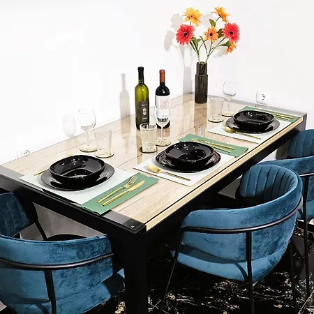 아파트 Kamarin Buzdohanj